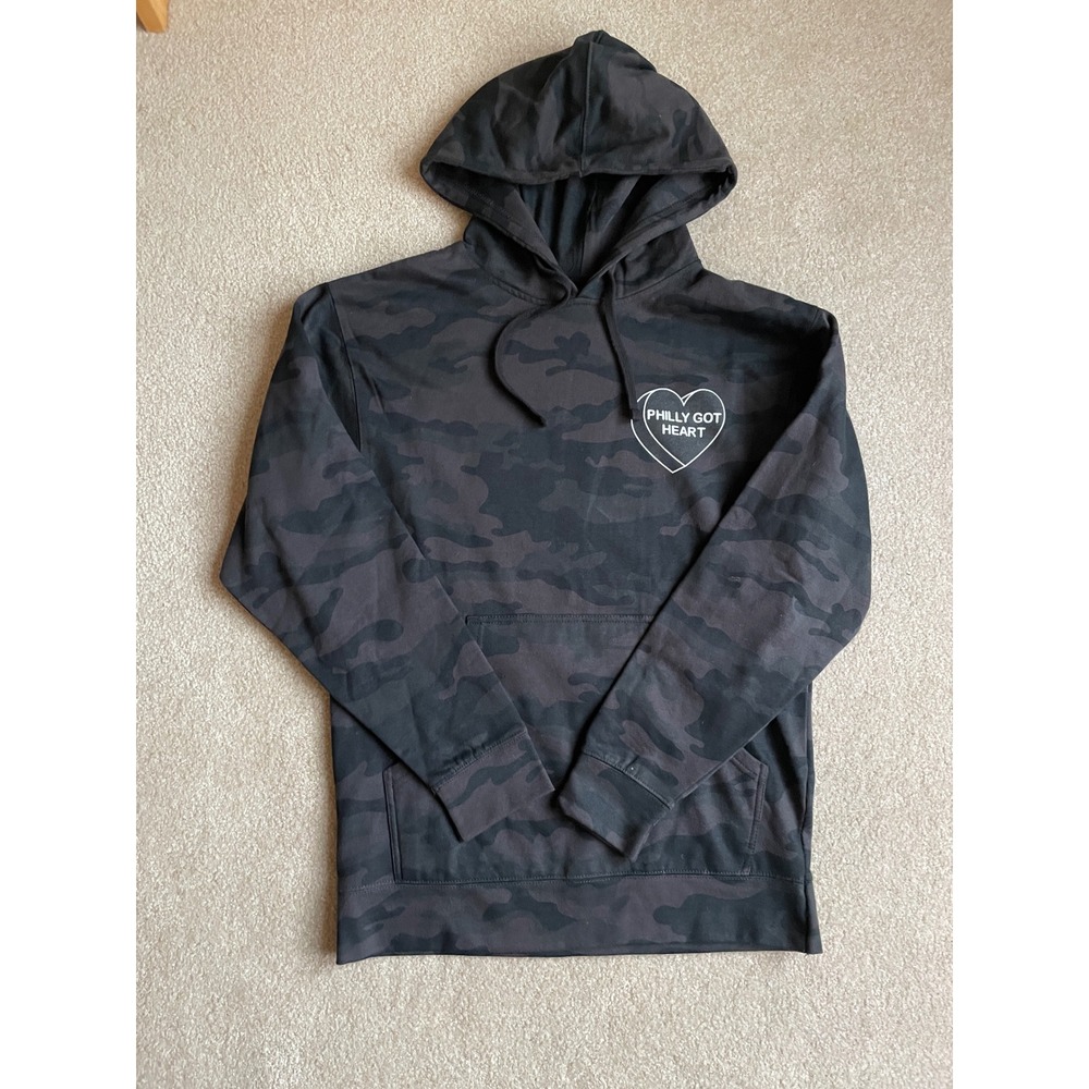 Philly Got Heart‎ Camo Hoodie Sweatshirt Pullover Hooded Fleece